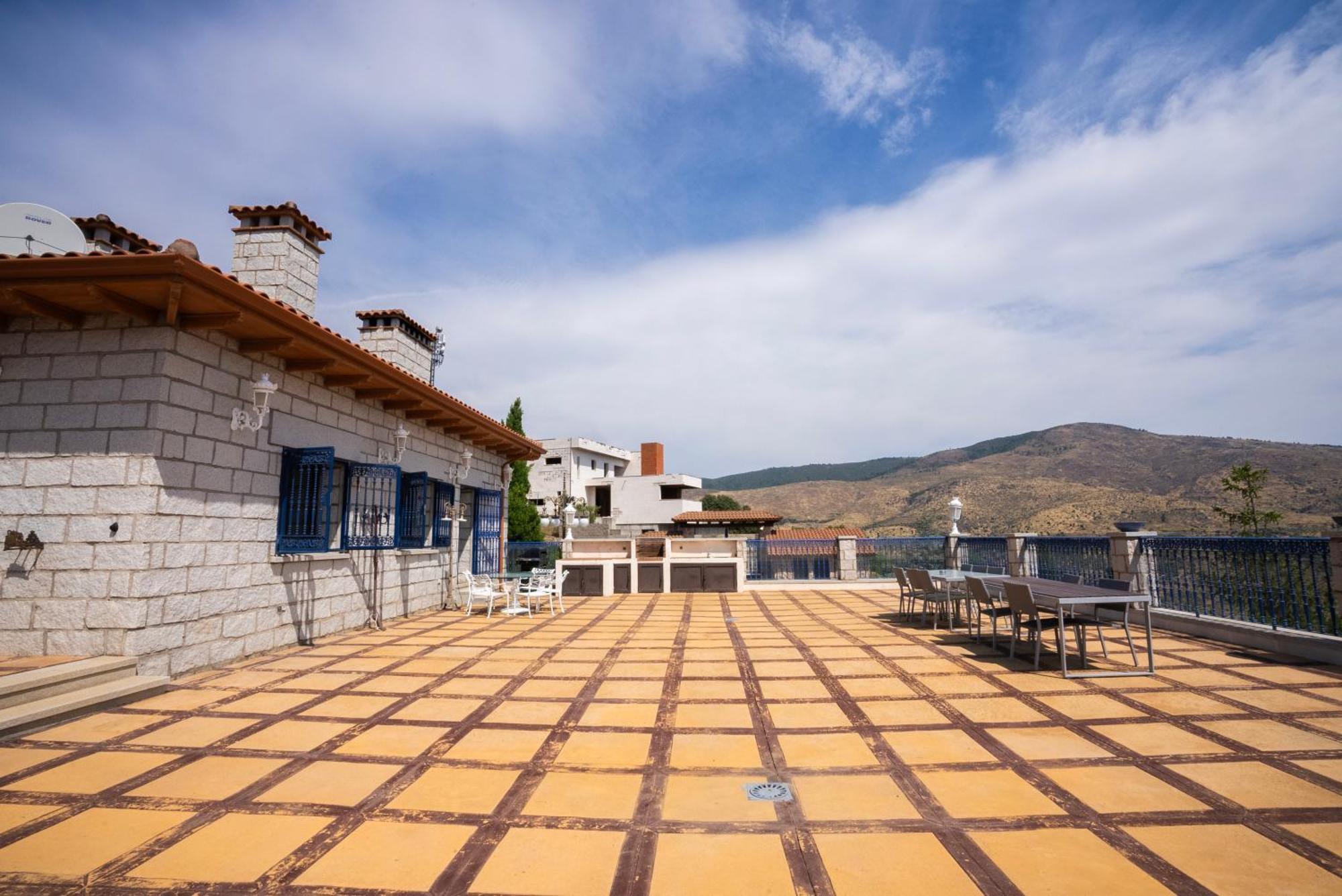 Вилла Mansion Con Jacuzzi A 40 Grados, Gran Piscina Y Padel Эль-Тьембло Экстерьер фото